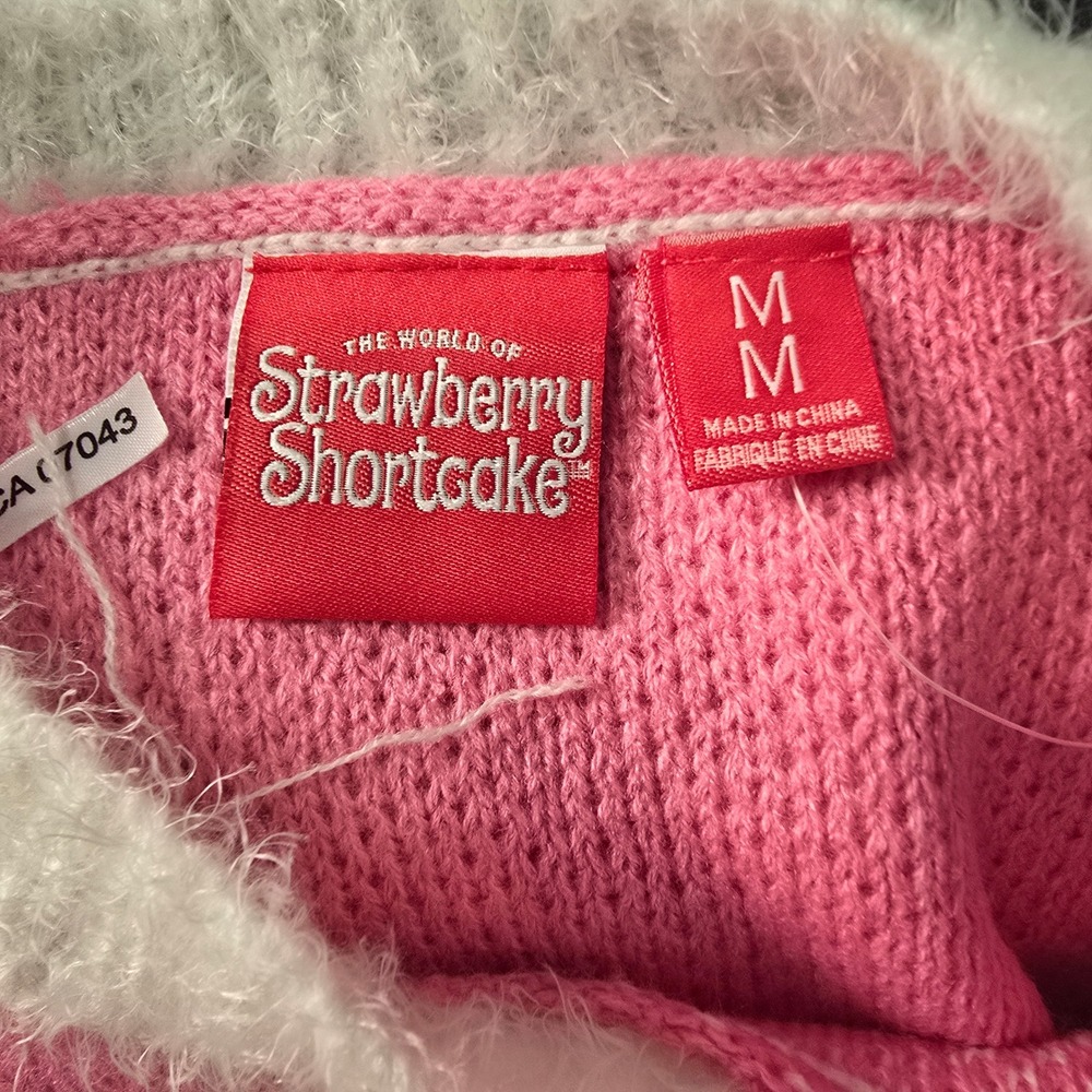 NWOT - Strawberry Shortcake Pink Christmas Sweater Vest Sequin Snowflake Fuzzy M - Picture 7 of 10